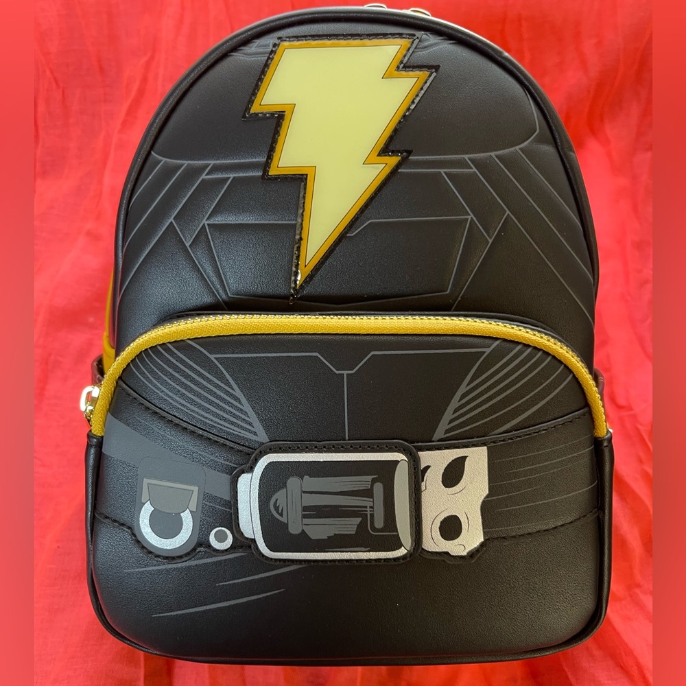 NEW Loungefly DC Comics Black Adam Light Up Mini Backpack.